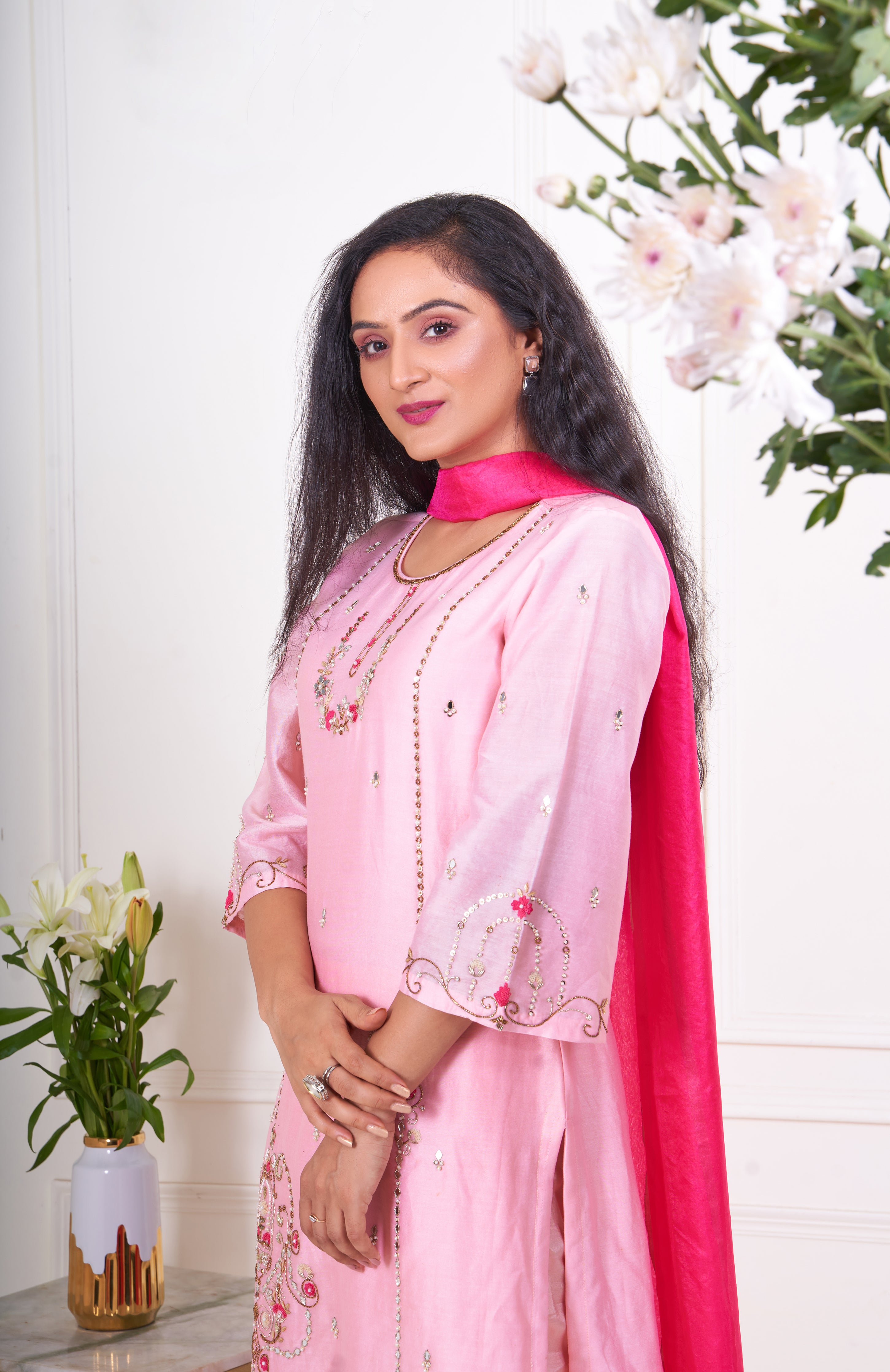 Pink Kurta set with Cage Embroidery