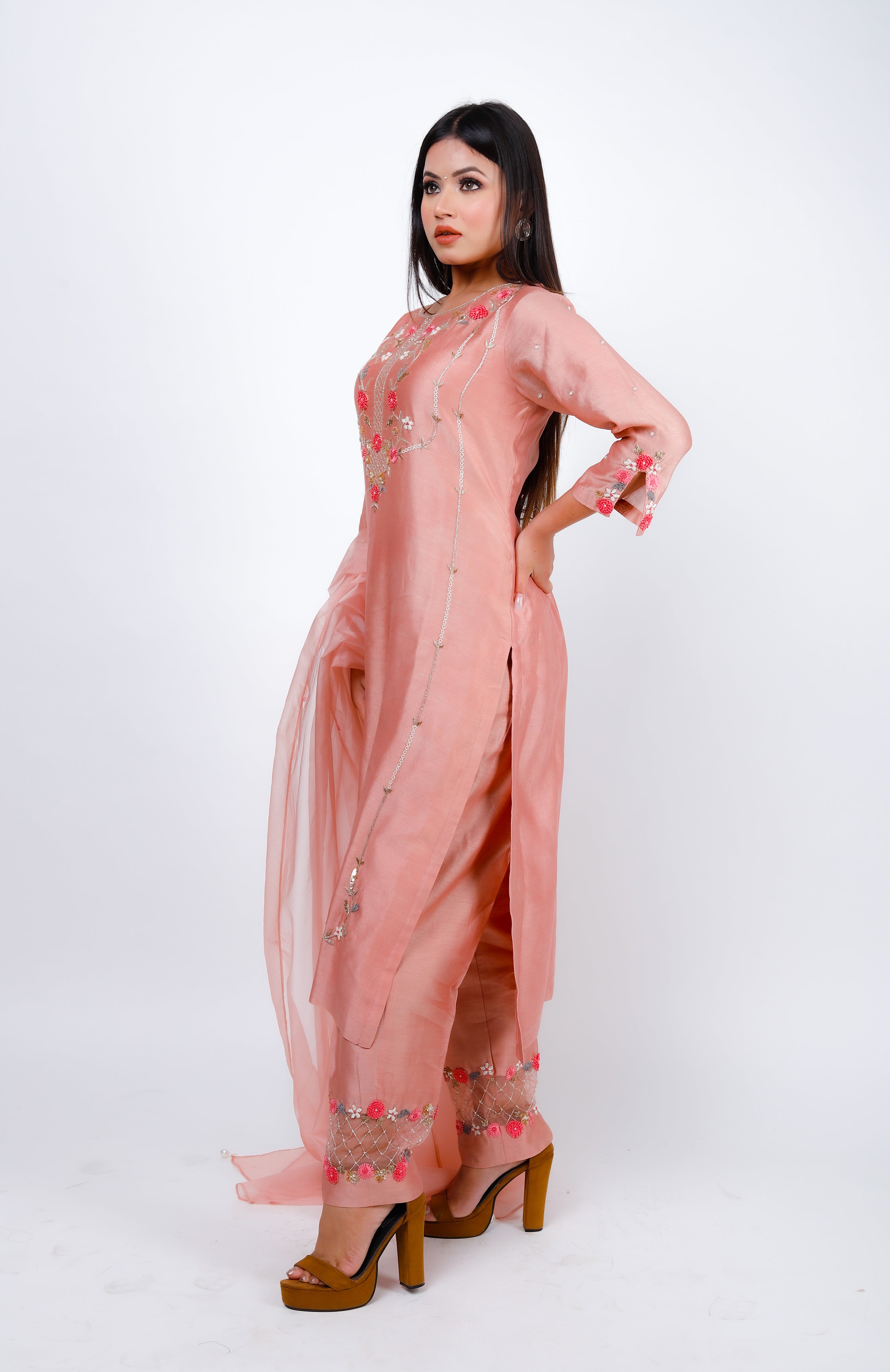 Check Embroidery Kurta Set